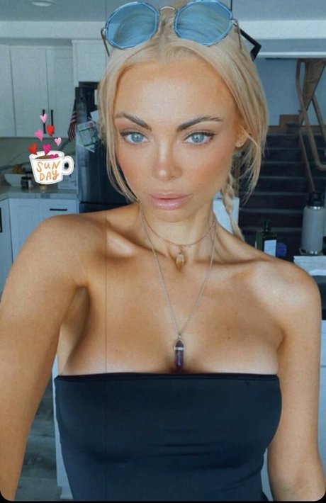 Katja Glieson 無料女優 画像