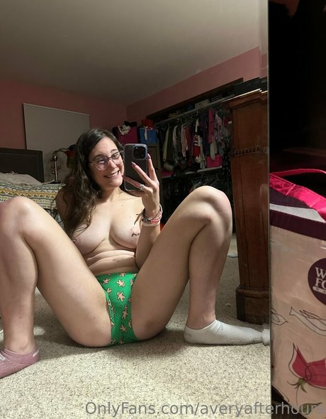 熟女オーガズムオンリーファンズ アダルト 写真