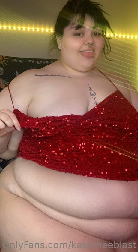 フェイシャルオンリーファンズ ホット裸 画像