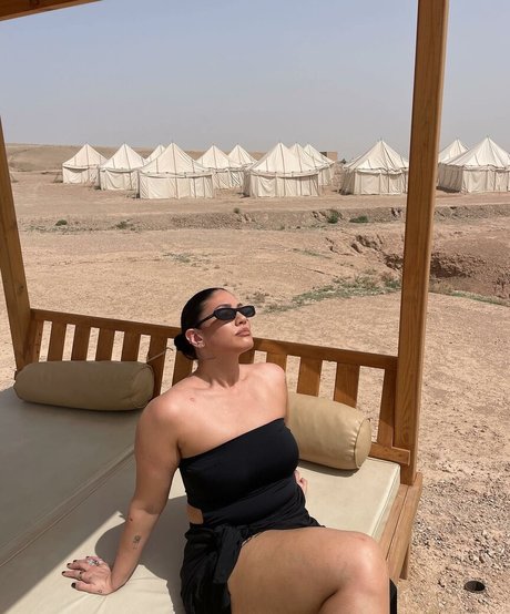 カウガール POV オンリーファンズ ホットxxx 画像