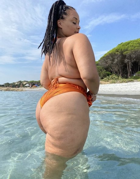 Natalie E Wade 高品質モデル 写真