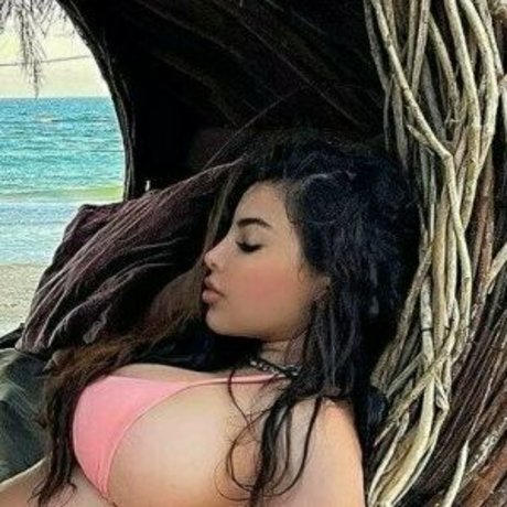 黒人ティーンのプッシーオンリーファンズ xxx ギャラリー