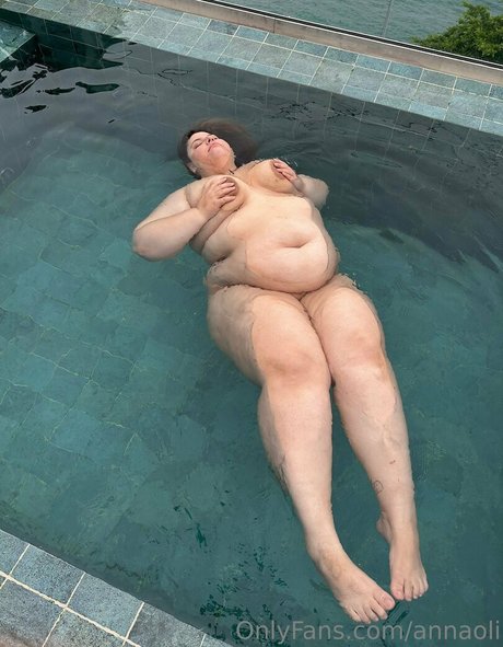 おばあちゃんの熟女オンリーファンズ エロ 写真