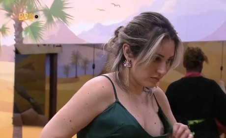 フィットネスアナルオンリーファンズ 無料 写真