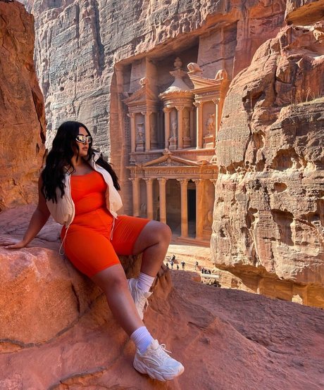 Irena Drezi 裸モデル 写真