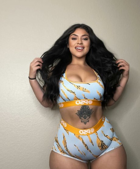 アマチュアブロンドオンリーファンズ セクシー アーカイブ