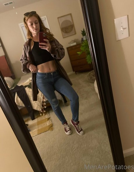 menarepotatoes ポルノモデル 写真