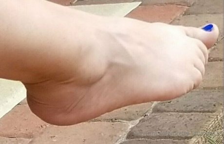 pretty littletoes22 ポルノスター xxx 写真