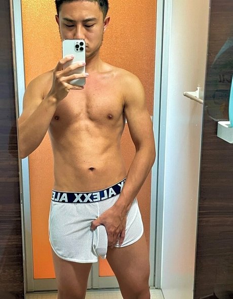 yuulalah エロティックなモデル 画像