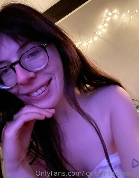 lovelymissmarie 美しいスター 写真