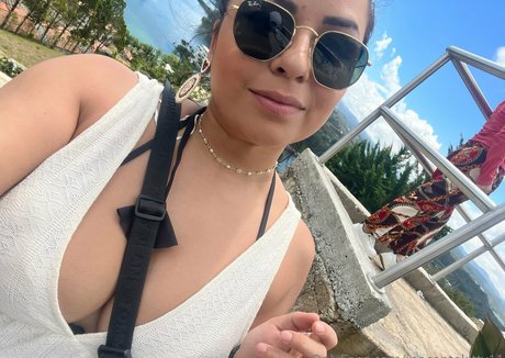 inocentekitty11 裸モデル 写真