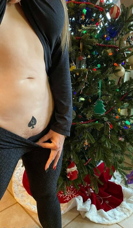 タンオンリーファン アートヌード 写真