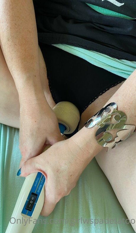 オンリーファンズの動画 無料裸 ギャラリー