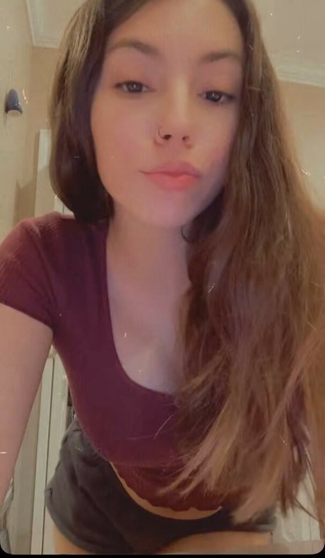 pintsizejen ポルノ女優 画像