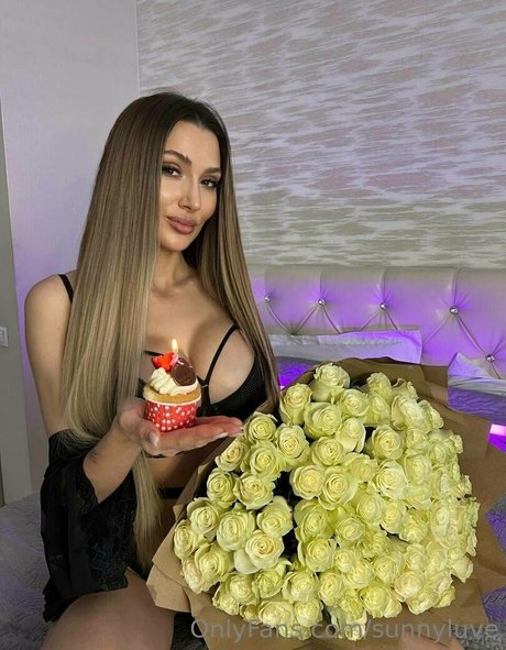 Sunnyluve アートスター 写真