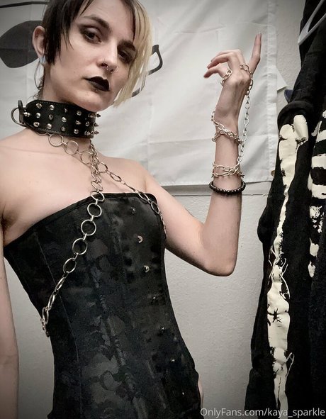 kaya sparkle 高品質モデル 写真