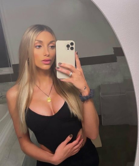 lifewithcay アートポルノスター ギャラリー