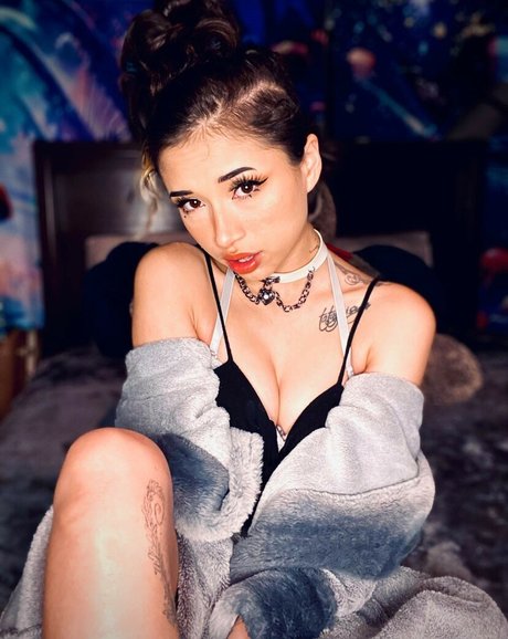 Goodgirl1108 ヌード女優 写真