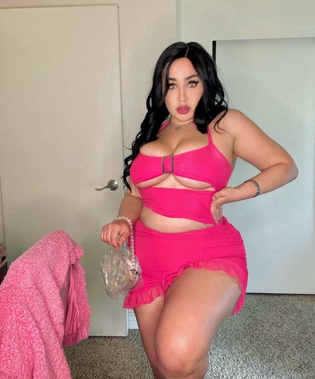 Tana Habibi ポルノスター HD 写真