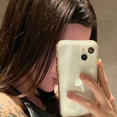 アジアの無料オンリーファンズ エロ ギャラリー