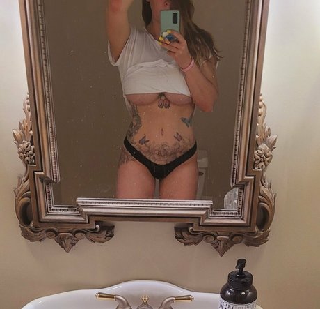 ASMRDailyRoutine xxxスター 写真