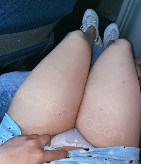 carlahardeen セクシーなスター ギャラリー