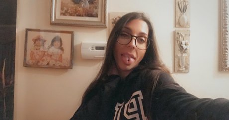 ginababy xo トップモデル 写真