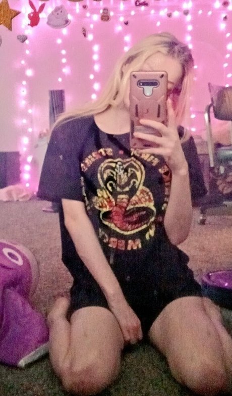 qweenaudrey ヌードモデル 写真