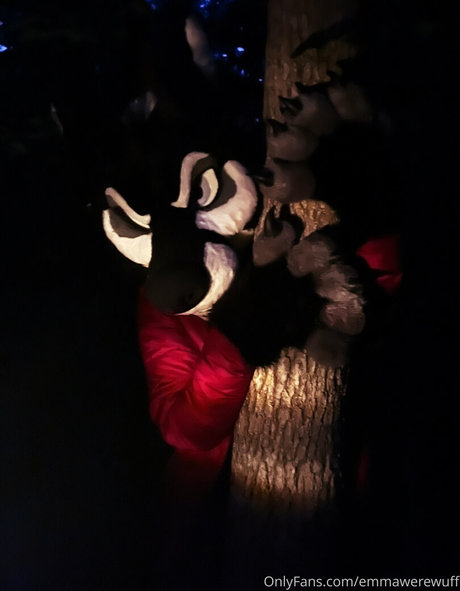 emmawerewuff ヌード女優 写真