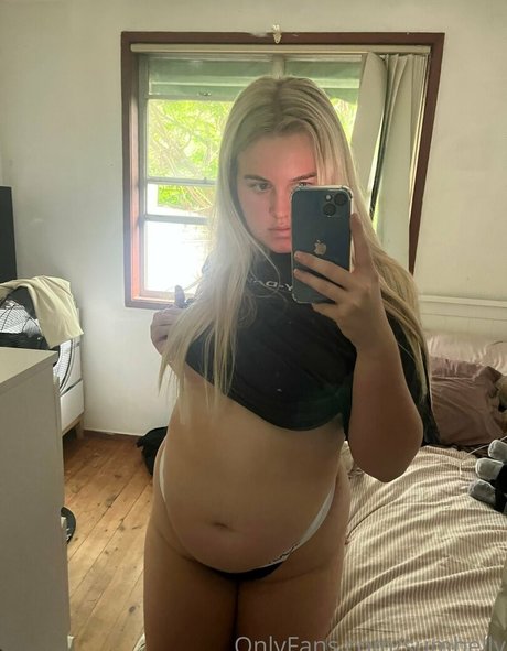 巨乳熟女オンリーファンズ ベスト 画像