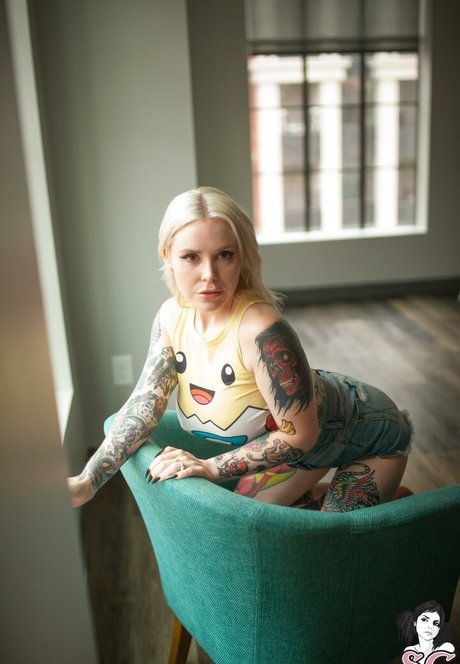 黒人フェムボーイオンリーファンズ ホットポルノ 写真