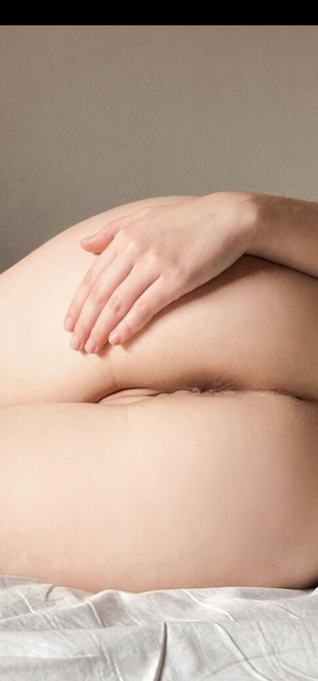 rebeccabareiro アート女優 写真