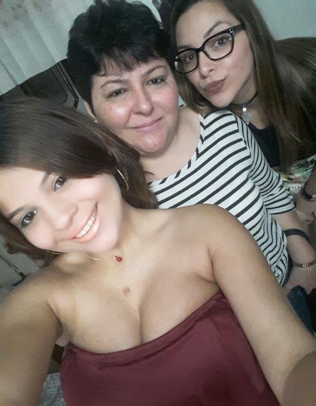 Maria Paola セックスモデル 写真