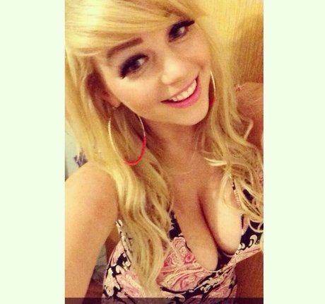 Gina May Mielke 完璧なスター 写真