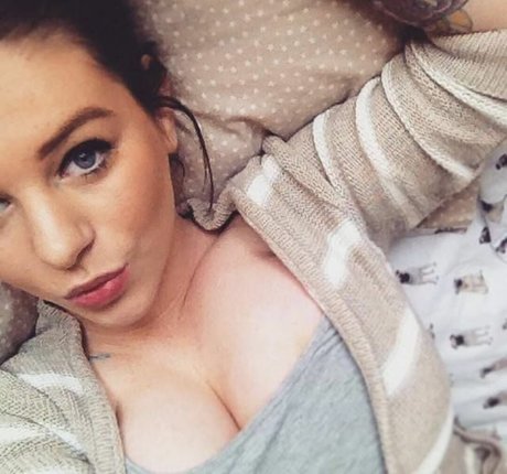 Gina May Mielke アートポルノスター 画像