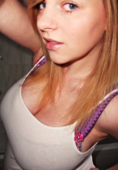 Gina May Mielke XXXモデル 写真