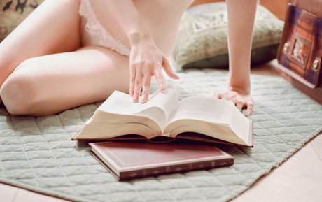 アナルファックオンリーファンズ 無料セクシー 写真