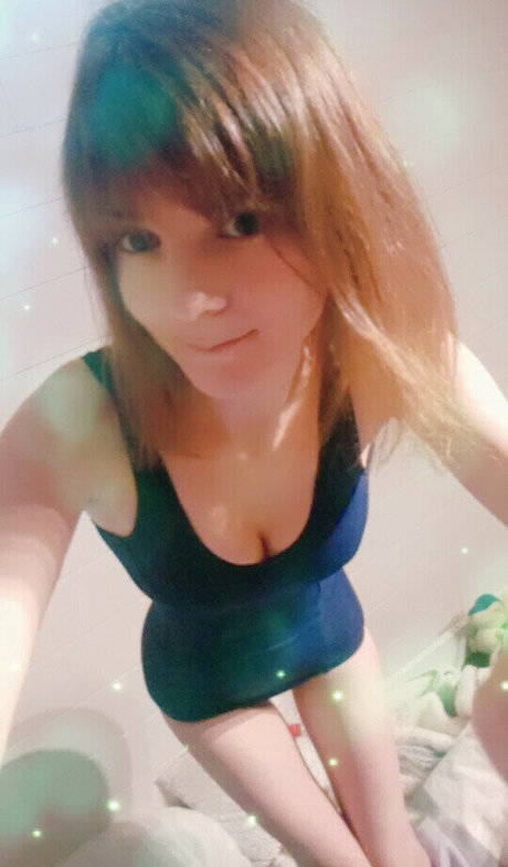 Shae Underscore スター 裸 画像