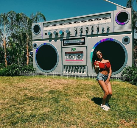 Alina M ポルノスター アート 写真