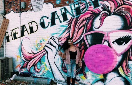 Alina M ポルノスター ヌード 画像