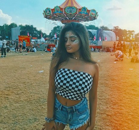 Alina M 無料スター 写真