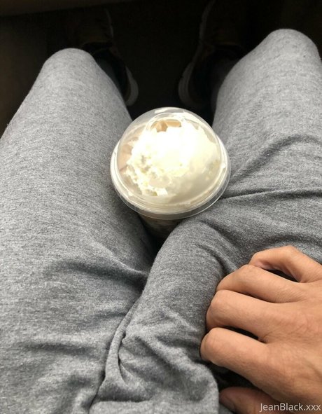 jeanblackxxx ポルノスター トップ 写真