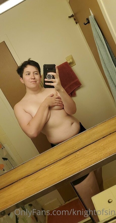 knightofsin ホットなスター 画像