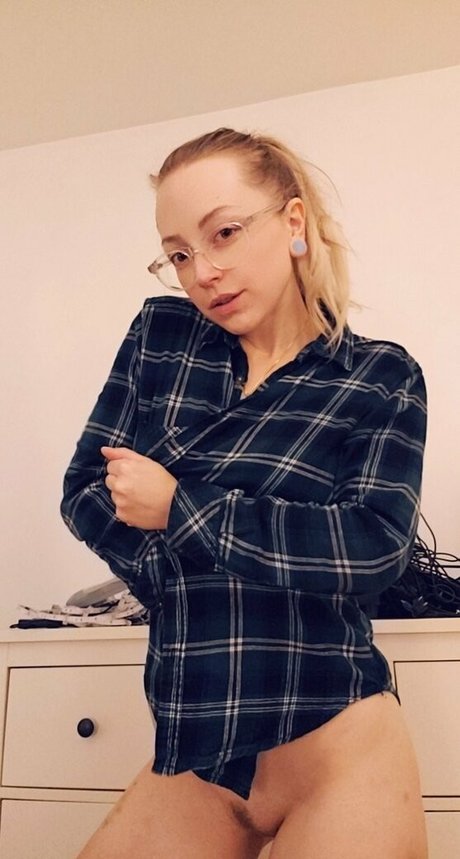 ワークアウト オンリーファンズ 裸 ギャラリー