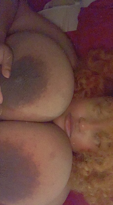 supersaiyanboobs 独占ポルノスター 写真