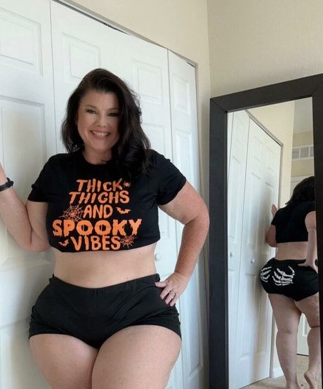 Crystal McBootay かわいいポルノスター アーカイブ