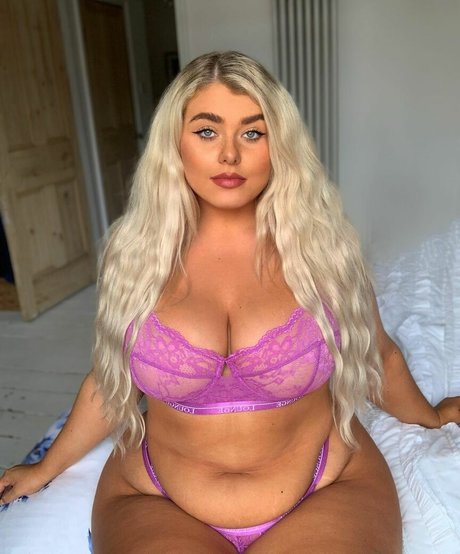 黒人ティーンオンリーファンズ アートポルノ 写真