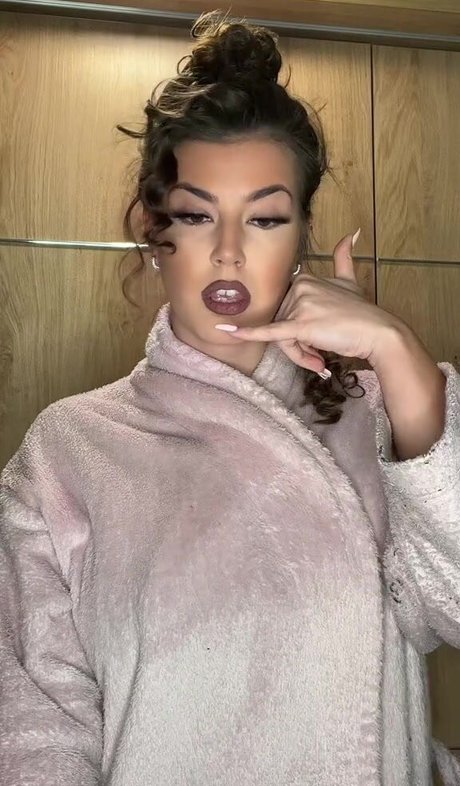 後背位オンリーファンズ 無料裸 ギャラリー