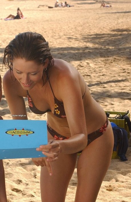 Chyler Leigh 美しい女優 画像