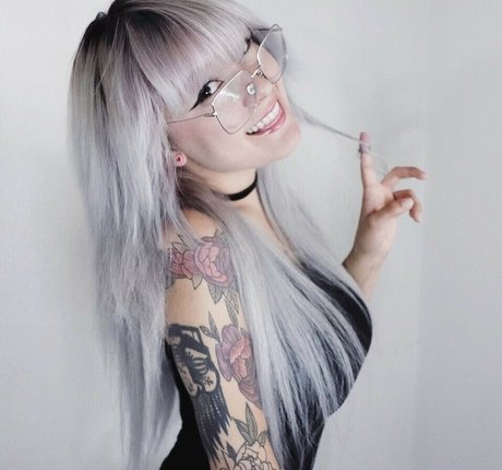 lLouLou 独占モデル 画像